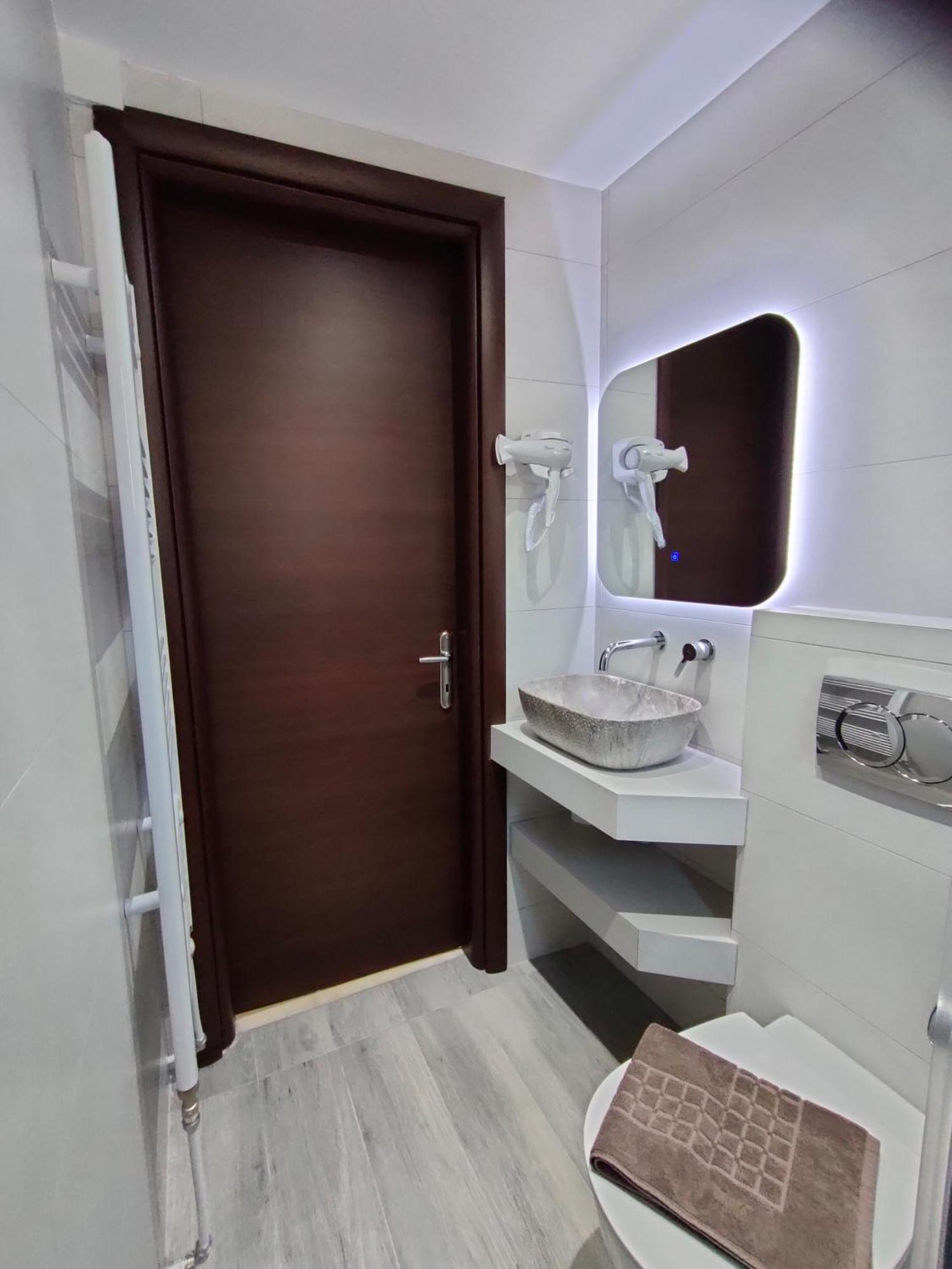 Crestio Apartment Καστοριά Exteriör bild